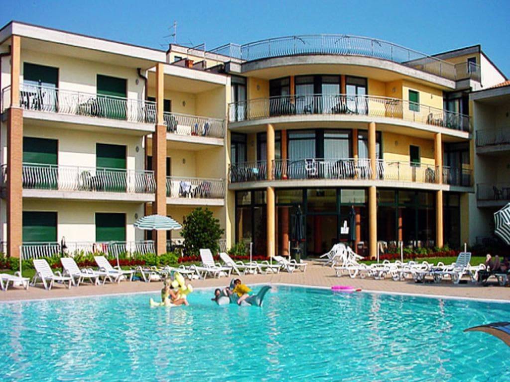 Residence Nettuno Peschiera del Garda, Booking, Reviews, Lago di Garda, Lake Garda, Gardasee