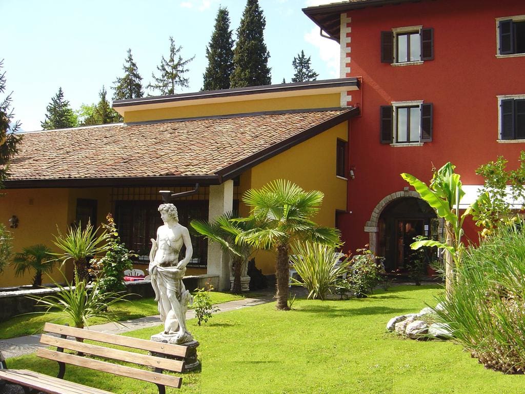 Residence Segattini, Riva del Garda, Buchung, Bewertungen, Lago di Garda, Lake Garda, Gardasee Residence Segattini, Riva del Garda, Booking, Reviews, Lago di Garda, Lake Garda, Gardasee