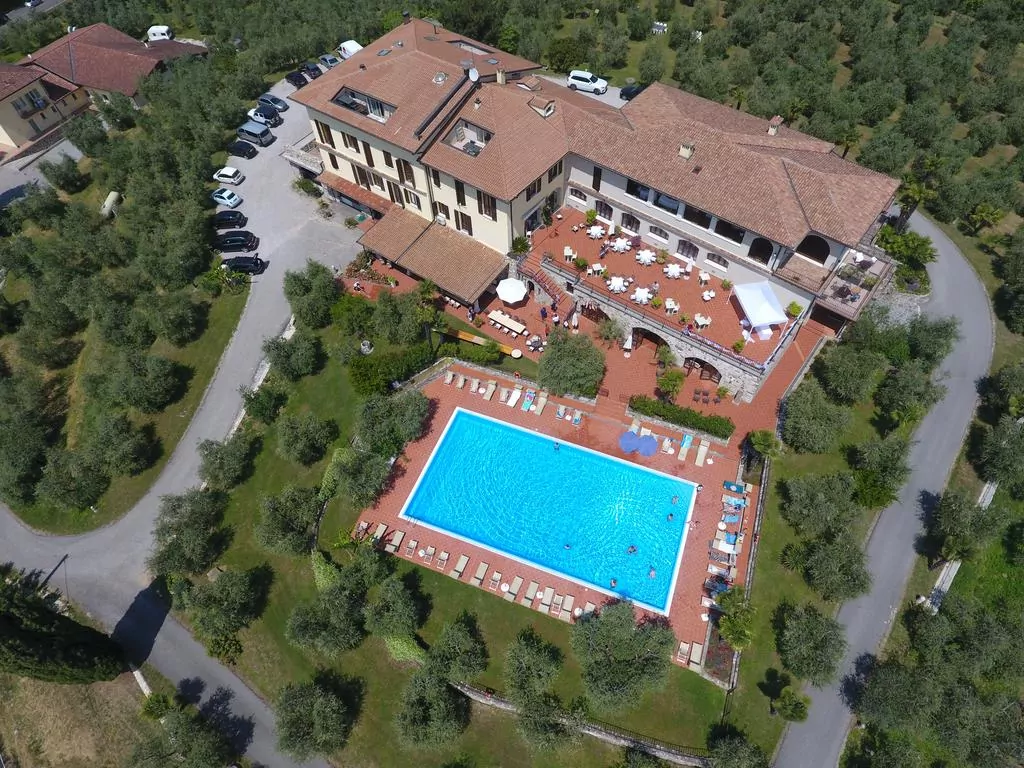 Residence San Rocco Soiano del Lago Residence San Rocco Soiano del Lago
