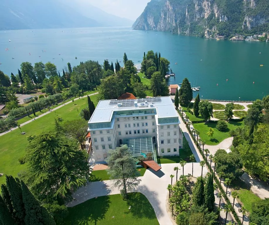 Hotel Lido Palace in Riva del Garda, Buchung, Bewertungen, Lago di Garda, Lake Garda, Gardasee Hotel Lido Palace Riva del Garda, Booking, Reviews, Lago di Garda, Lake Garda, Gardasee