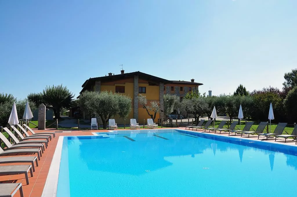 Agriturismo Armea Desenzano del Garda Agriturismo Armea Desenzano del Garda