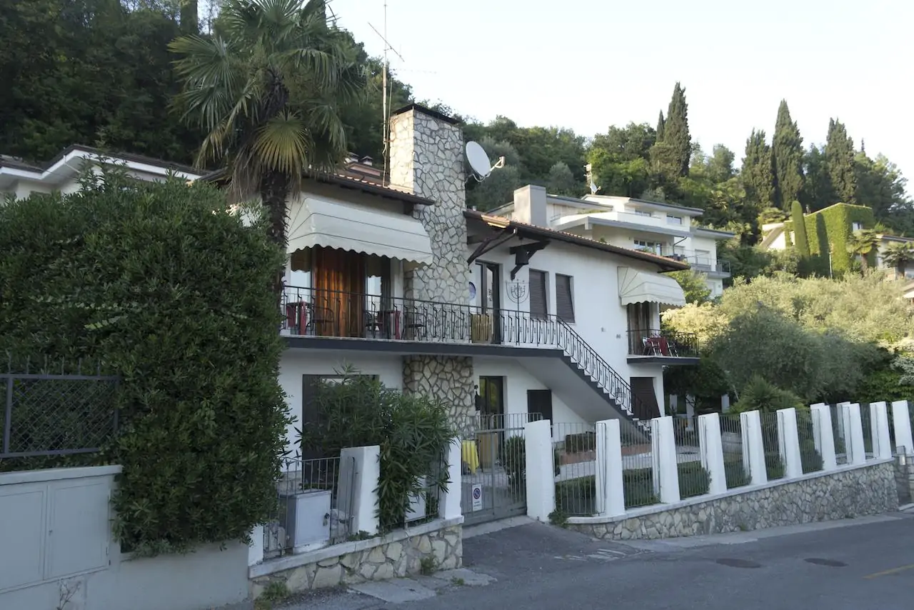 Villa De Ros, Prenotazione, Recensioni, Lago di Garda, Lake Garda, Lago di Garda Villa De Ros, Booking, Reviews, Lago di Garda, Lake Garda, Gardasee