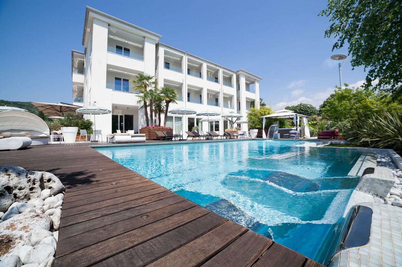 Tobago Hotel, Lago di Garda, Lake Garda, Gardasee