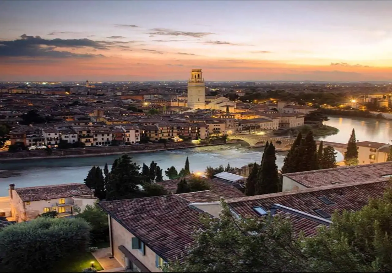 Matteotti House, Lago di Garda, Lake Garda, Lago di Garda Matteotti House, Lago di Garda, Lake Garda, Gardasee