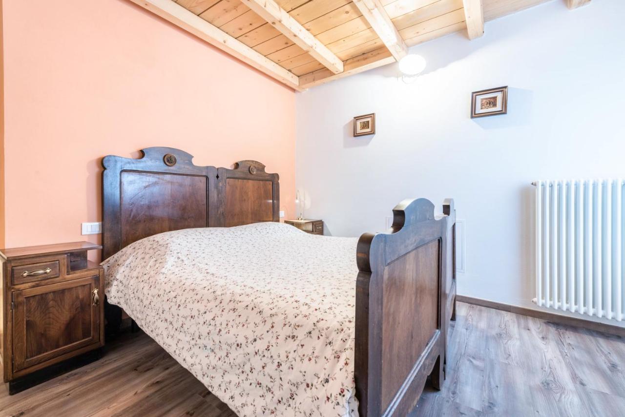 Agriturismo Al Gallo Nero Rosso - hotels in Tenno Lake Garda