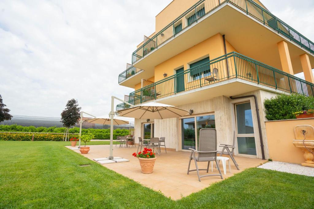 Agriturismo Corte Ambrosi - accommodation in Pescantina Lake Garda