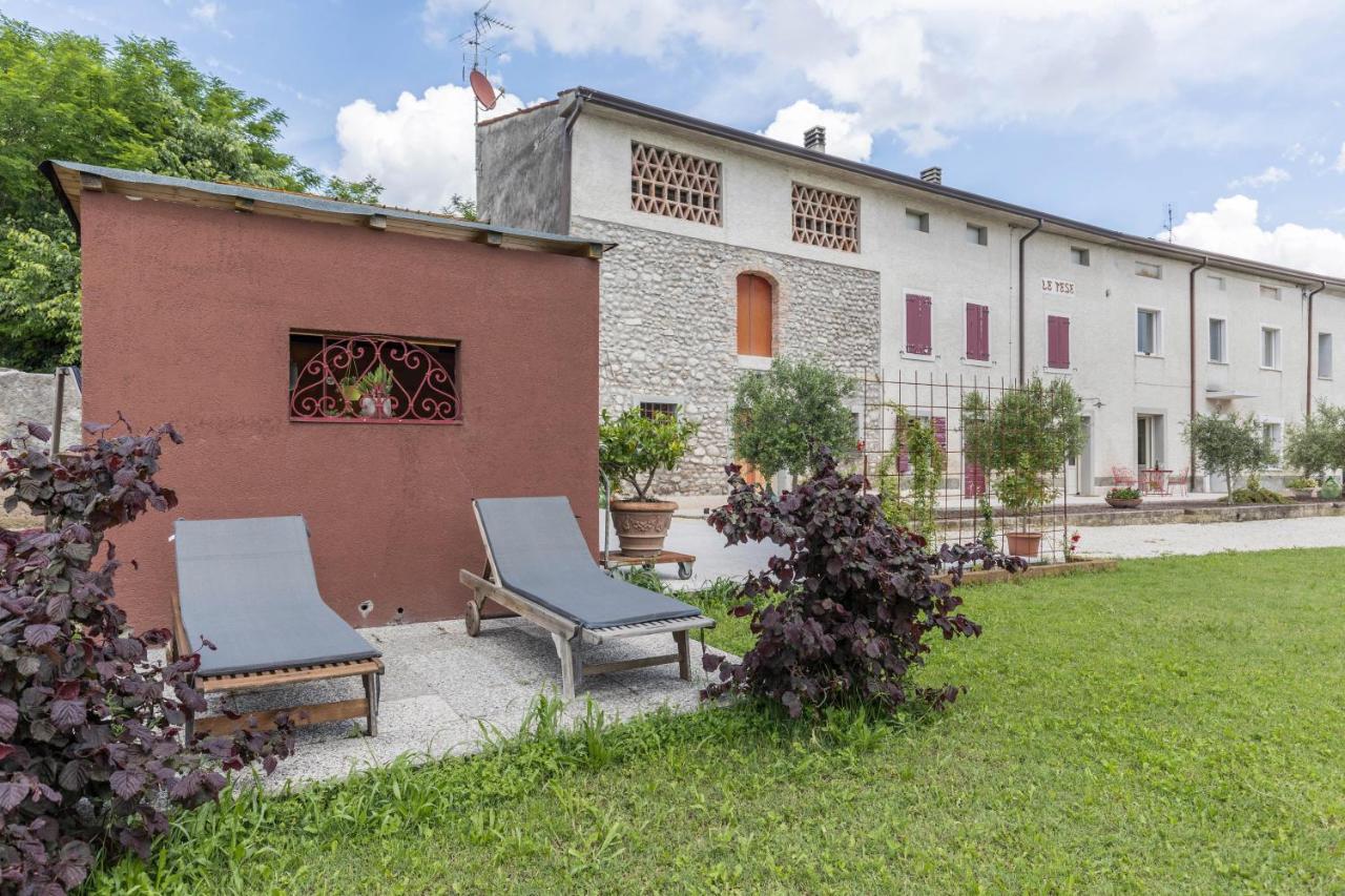 Country Agritur Tenuta Corte Tese - hotels in Sona Lake Garda