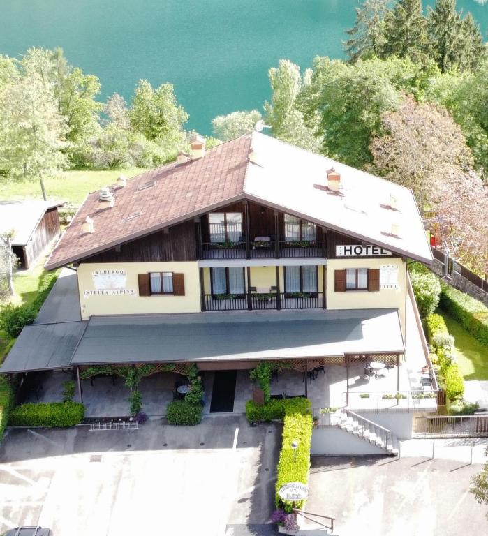 Albergo Stella Alpina - 3 star accommodation in Tenno Lake Garda