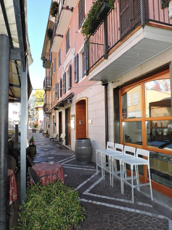 Hotel Zeni - 2 star hotels in Brentonico Lake Garda
