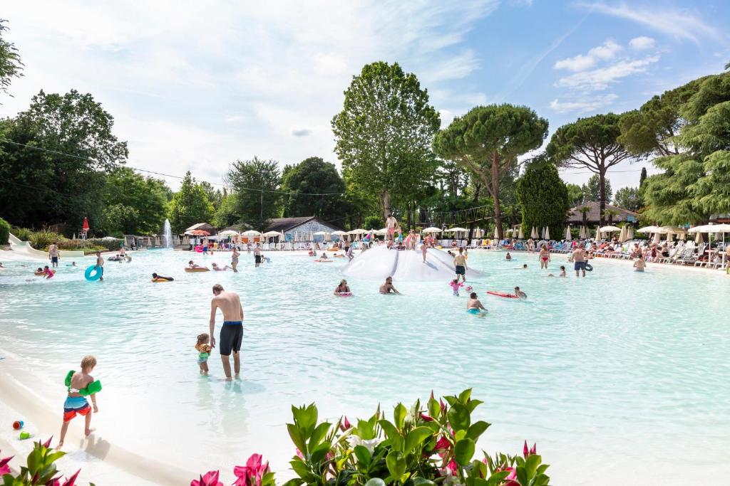 hu Altomincio Village - hotels in Valeggio sul Mincio Lake Garda