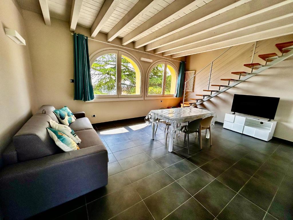 Appartamenti Picedo - holiday apartments in Polpenazze del Garda Lake Garda