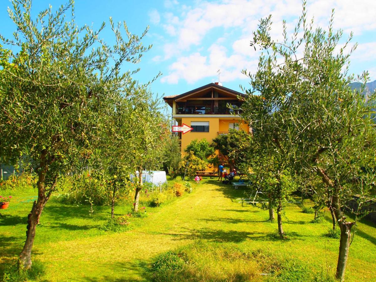 Appartamento Mandelli - hotels in Nago-Torbole Lake Garda