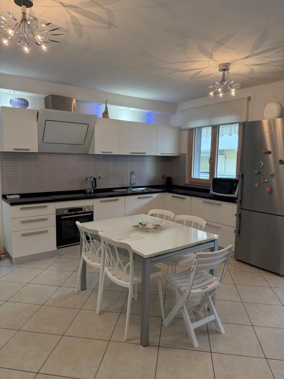 Appartamento Planet - holiday apartments in Dro Lake Garda