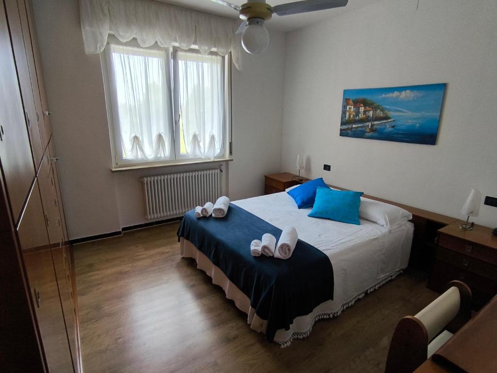 Appartamento quadrilocale vicino Gardaland - accommodation in Castelnuovo del Garda Lake Garda