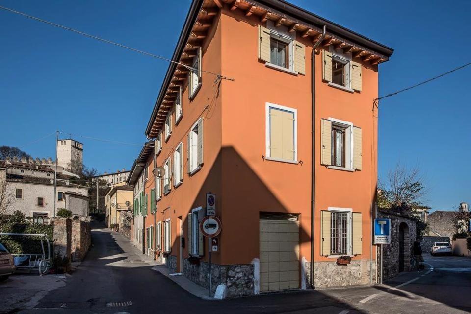 B&B al Vicolo di Mezzo - bed and breakfast in Monzambano Lake Garda
