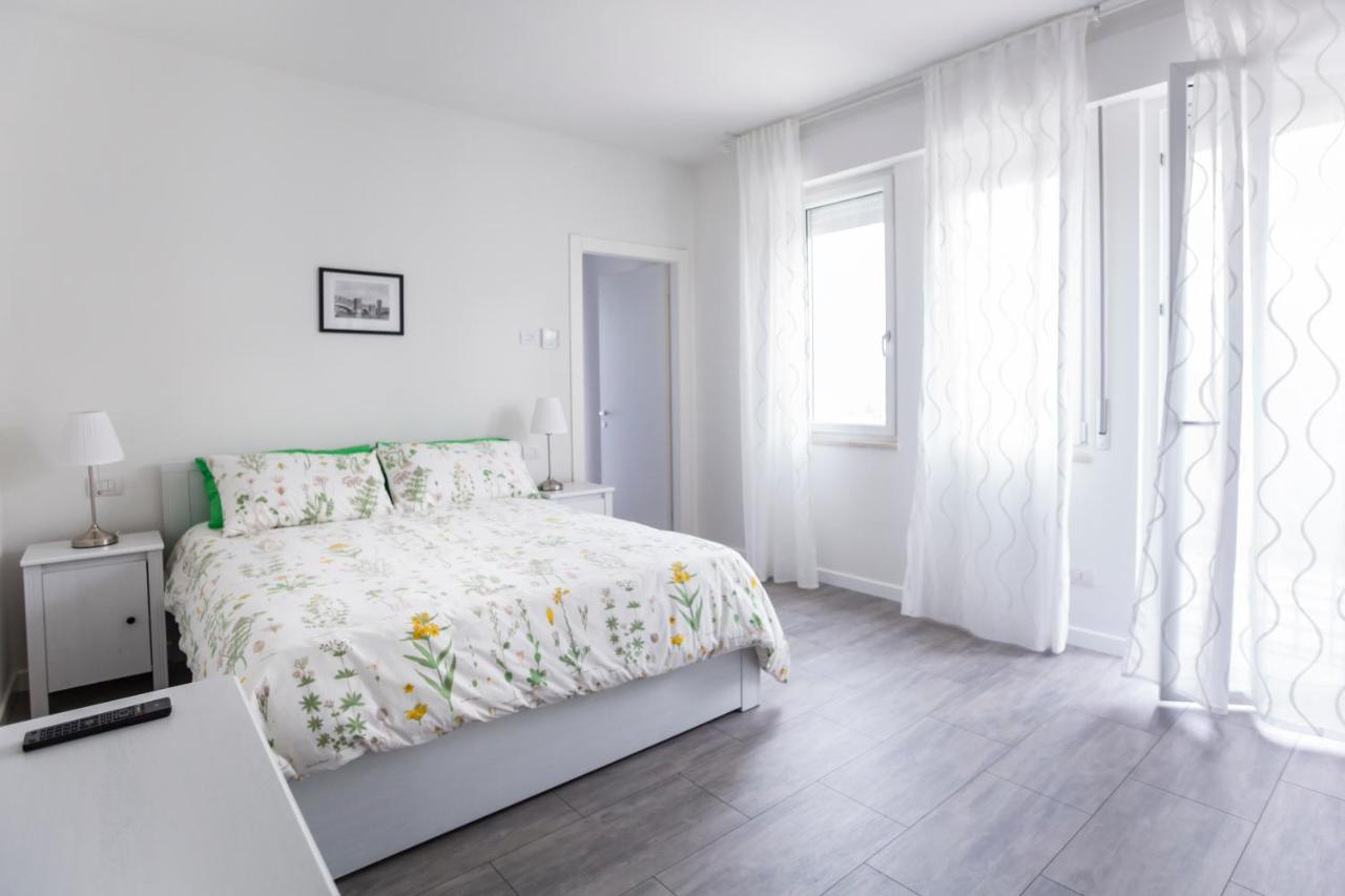 B&B LA CORTE SANTA MARIA - hotels in Negrar di Valpolicella Lake Garda