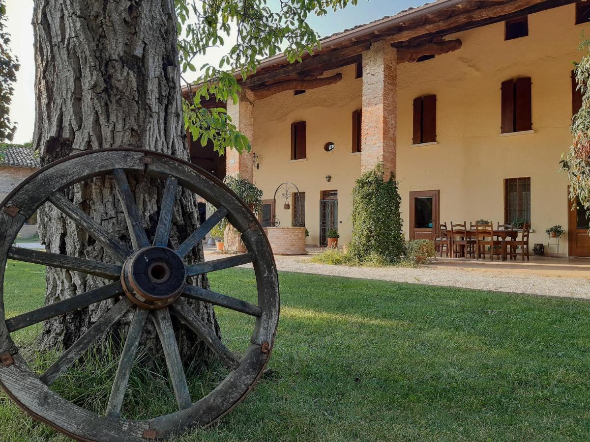B&B Santa Cristina - hotels in Montichiari Lake Garda