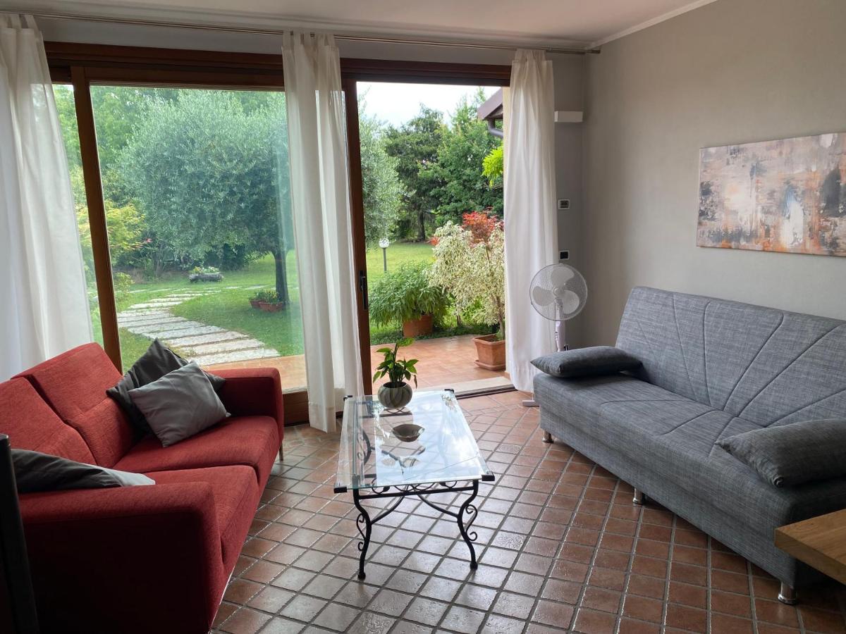 Da Nenna Bilocale indipendente - hotels in Pescantina Lake Garda