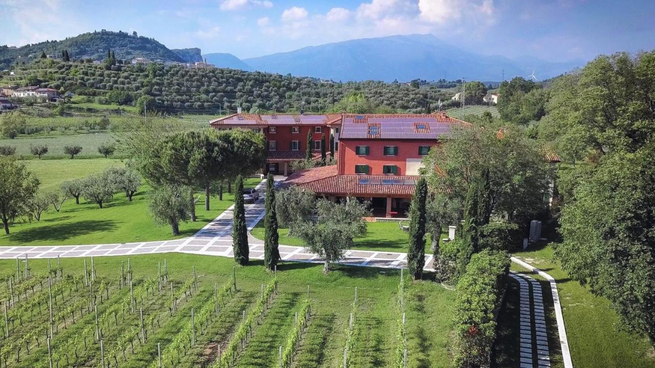 Borgo Romantico Relais - 3 star hotel in Cavaion Veronese Lake Garda