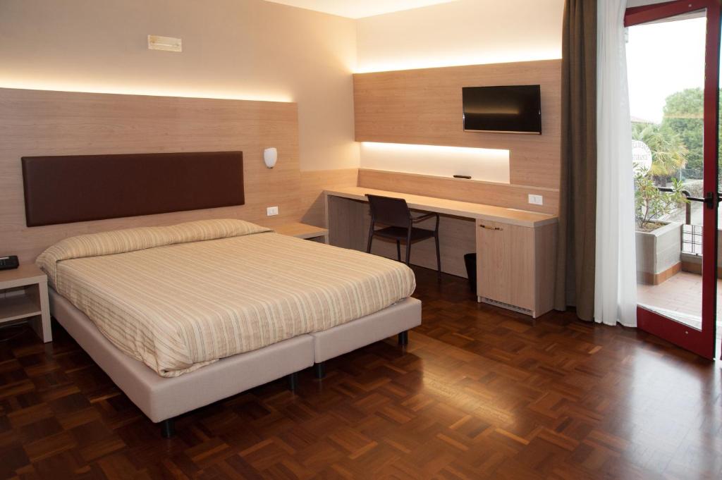 Hotel Buca di Bacco - 3 star hotels in Volta Mantovana Lake Garda
