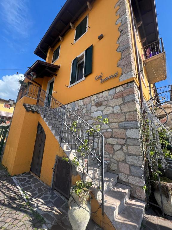 Caivano Rooms - accommodation in Torri del Benaco Lake Garda