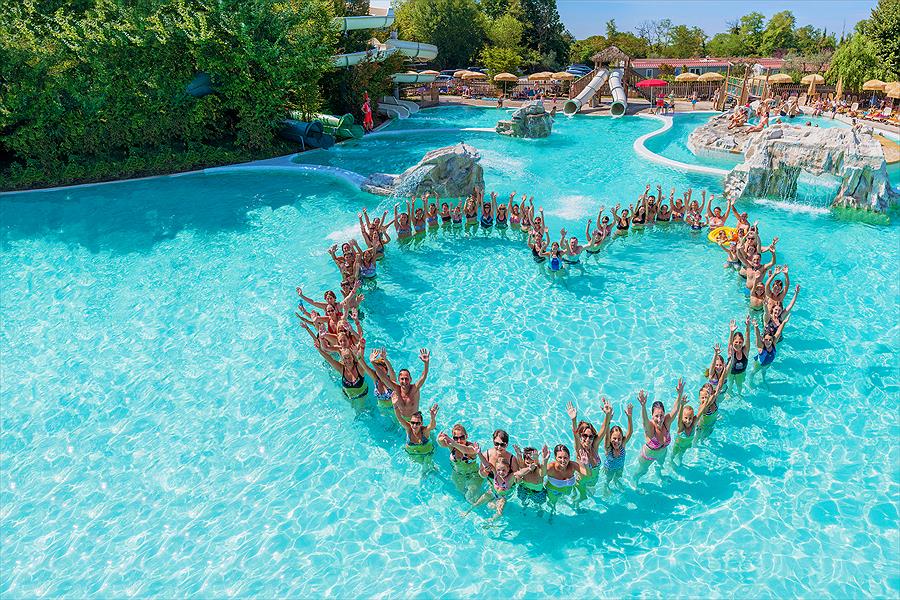 Camping Piani di Clodia Holidaypark - campground in Lazise Lake Garda