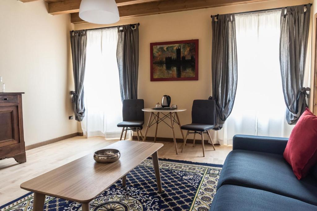 Casa Gabri - accommodation in Salò Lake Garda