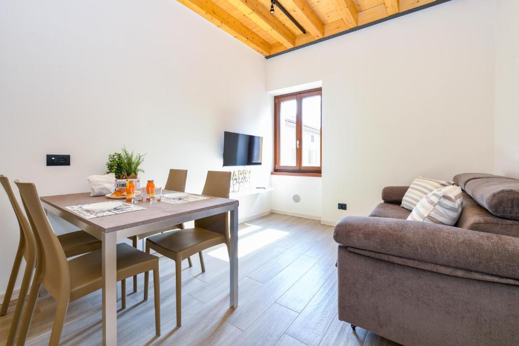 Casa Contrada - holiday apartments in Gargnano Lake Garda