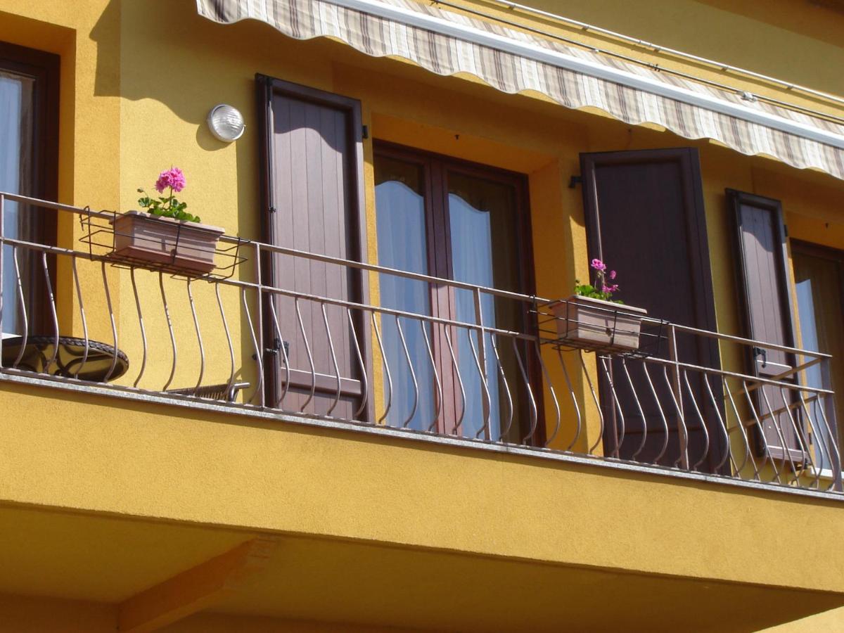 Casa Del Sole - hotels in Calvagese della Riviera Lake Garda
