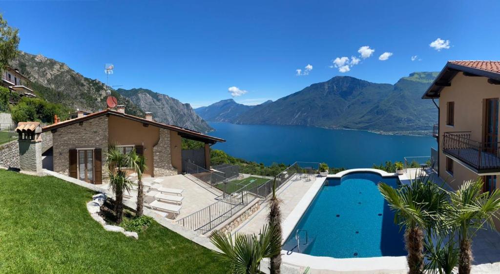 Casa Martinelli - holiday apartments in Tremosine sul Garda Lake Garda