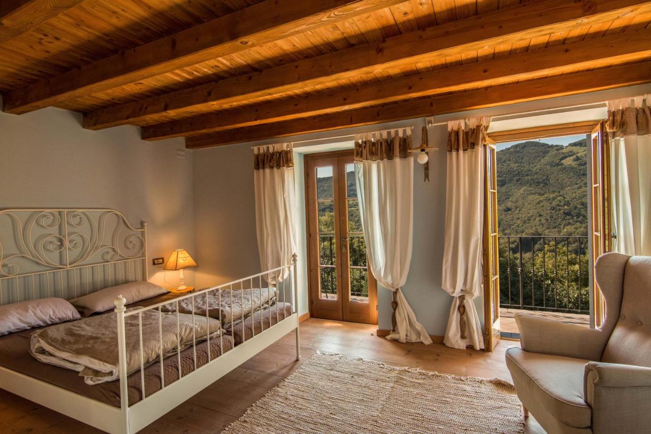Casa San Francesco - hotels in Tremosine sul Garda Lake Garda
