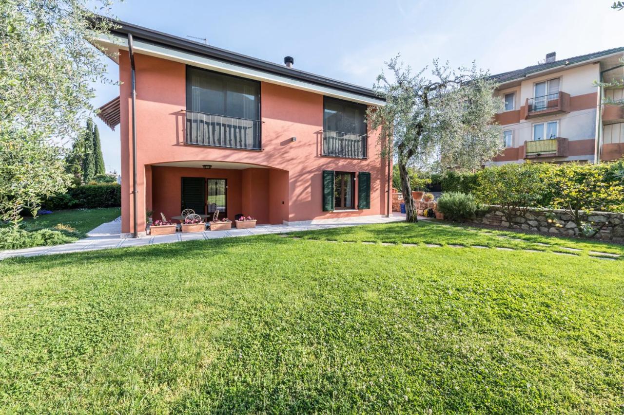 Casa Vacanze Matisse - hotels in Toscolano Maderno Lake Garda