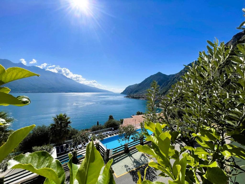 Centro Vacanze La Limonaia - 3 star accommodation in Limone sul Garda Lake Garda