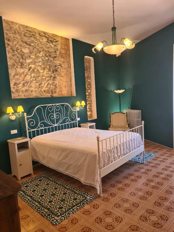 Corte Averaldo - holiday apartments in San Felice del Benaco Lake Garda