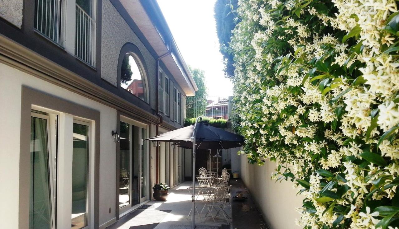 Corte Merighi Charming Rooms - hotels in Verona Lake Garda