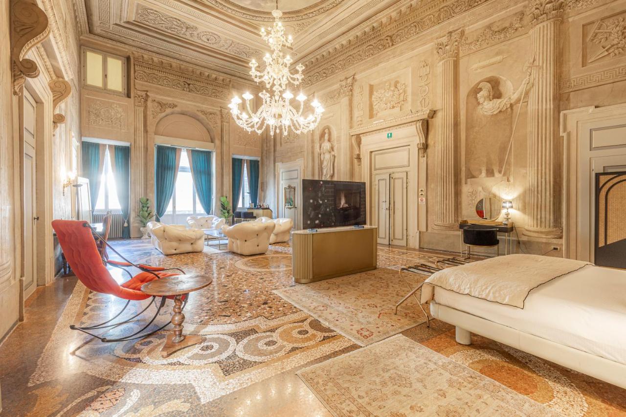 Corte Realdi - Palazzo Camozzini - hotels in Verona Lake Garda
