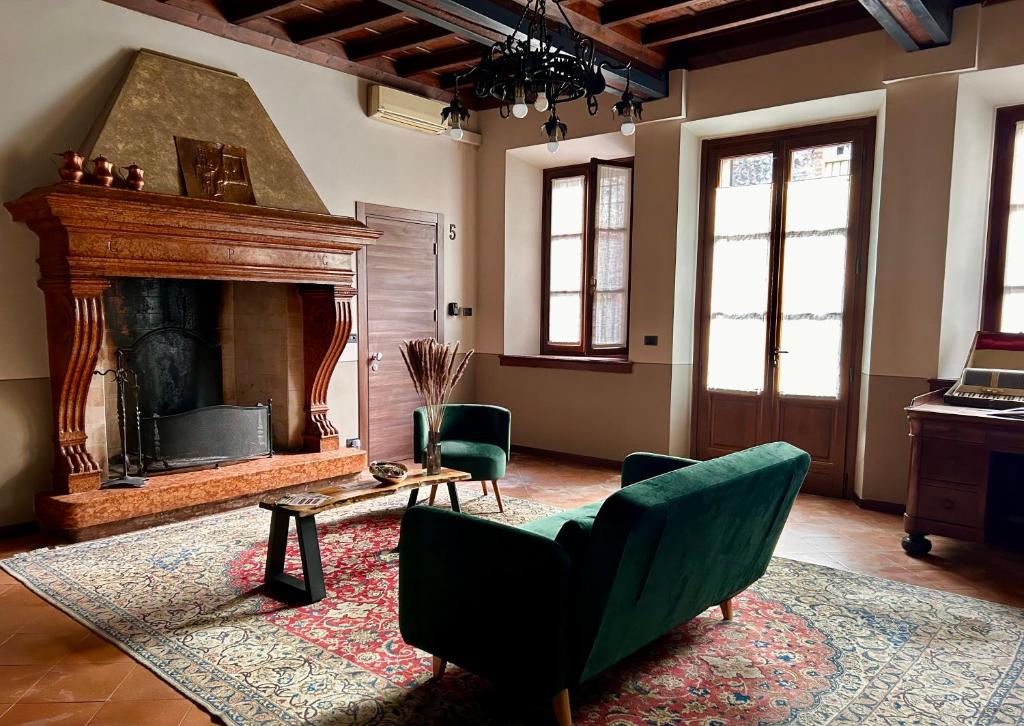Dimora1848 - Foresteria Lombarda - bed and breakfast in Volta Mantovana Lake Garda