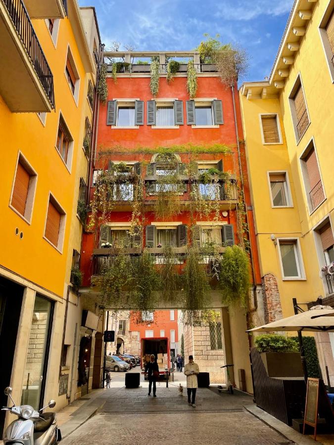 Domus Pellicciai - hotels in Verona Lake Garda