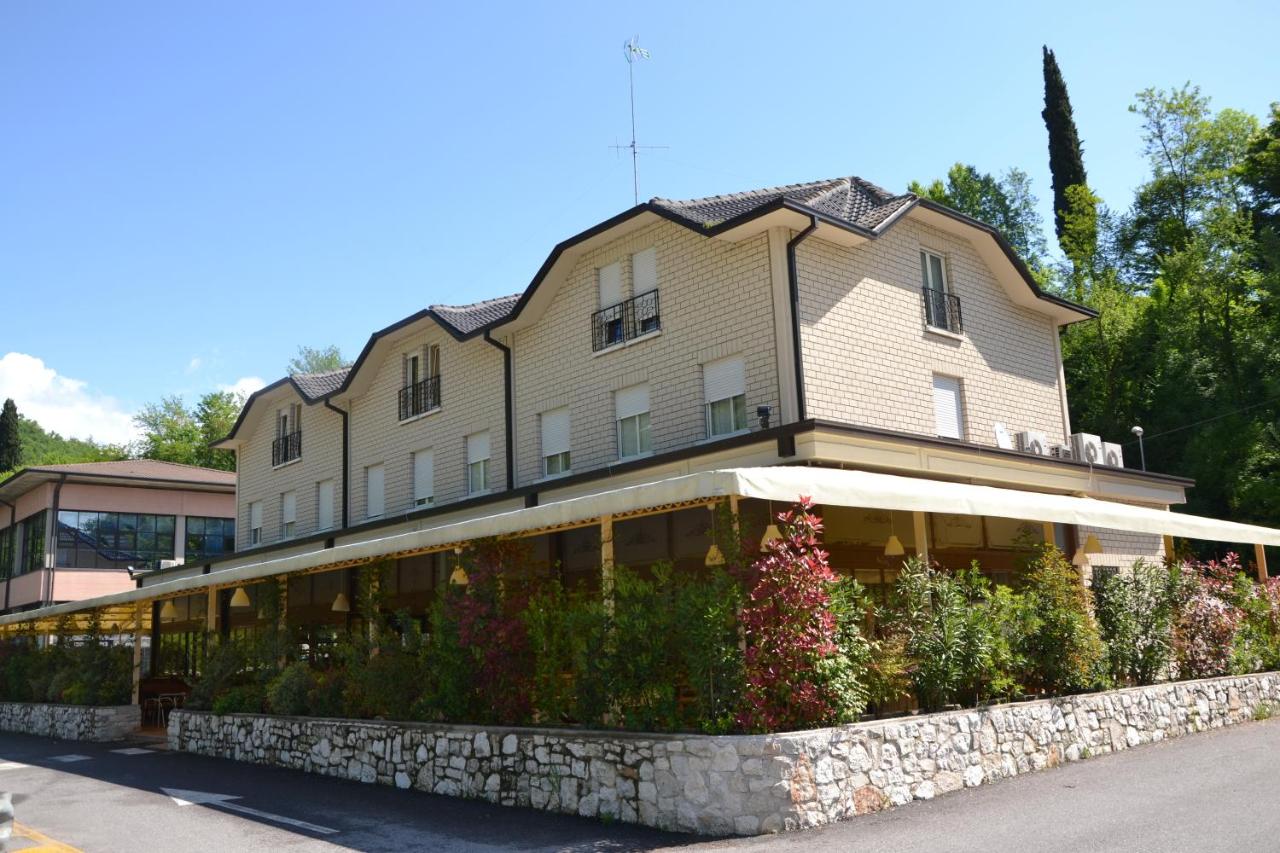Hotel Edoné - 3 star hotels in Salò Lake Garda