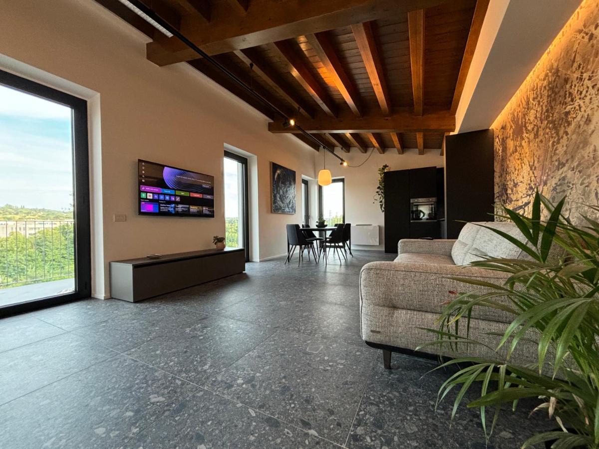 elegant Bike&Moto Haven - hotels in Gavardo Lake Garda