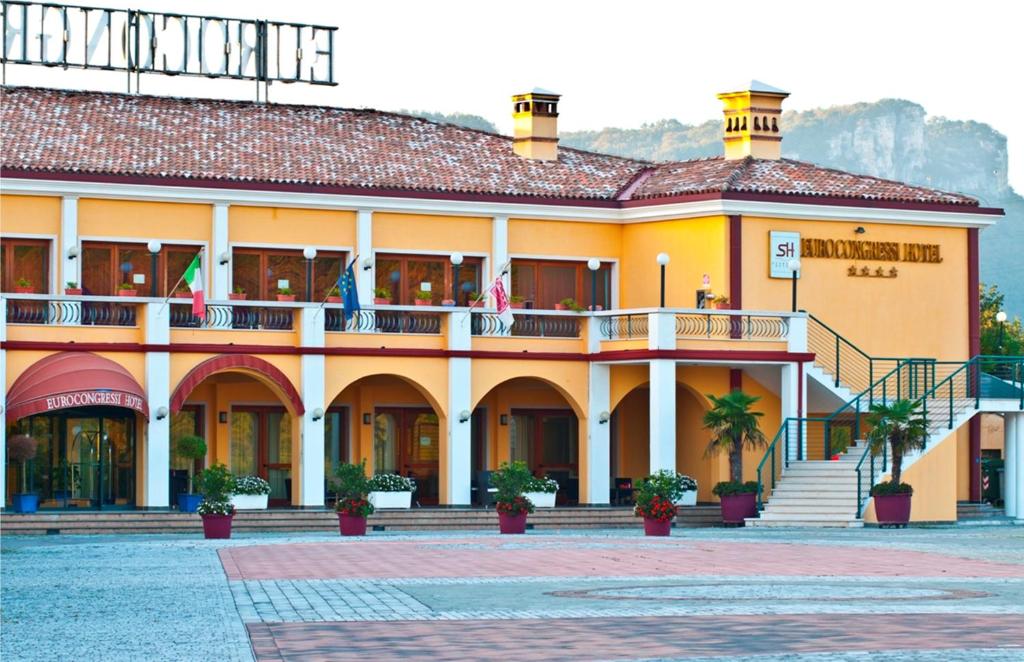 Eurocongressi Hotel - 4 star accommodation in Cavaion Veronese Lake Garda