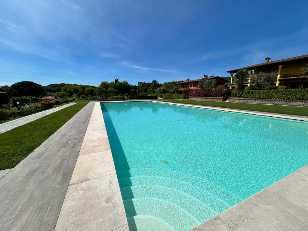 Gardasole 45 Piscina, Giardino e Lido a piedi - accommodation in Padenghe sul Garda Lake Garda