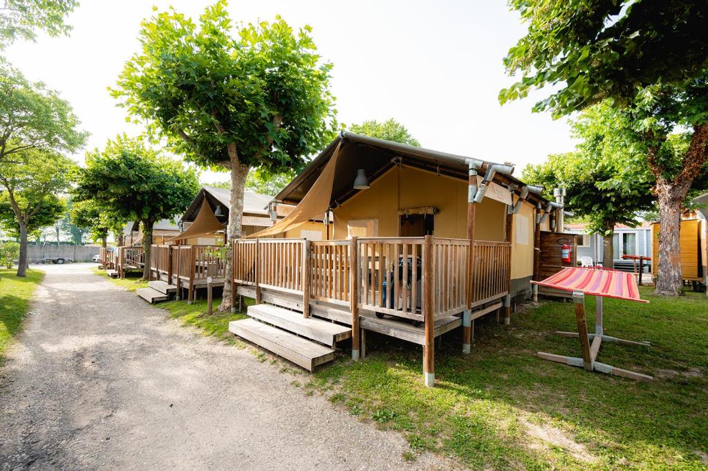 Glamping Lake Garda - accommodation in Peschiera del Garda Lake Garda