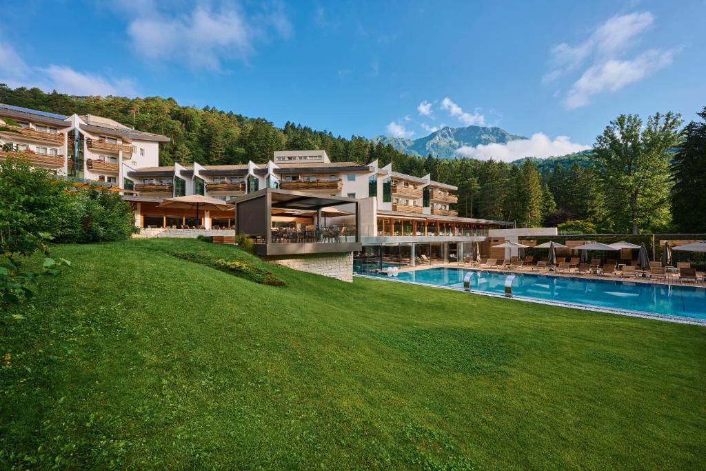 Grand Hotel Terme Di Comano - 4 star accommodation in Comano Terme Lake Garda