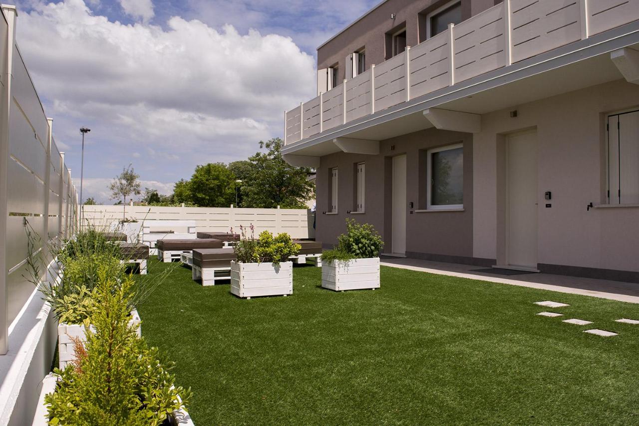 Home Suites Home - hotels in Negrar di Valpolicella Lake Garda