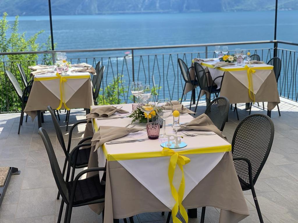 Hotel Alla Noce - 2 star accommodation in Limone sul Garda Lake Garda