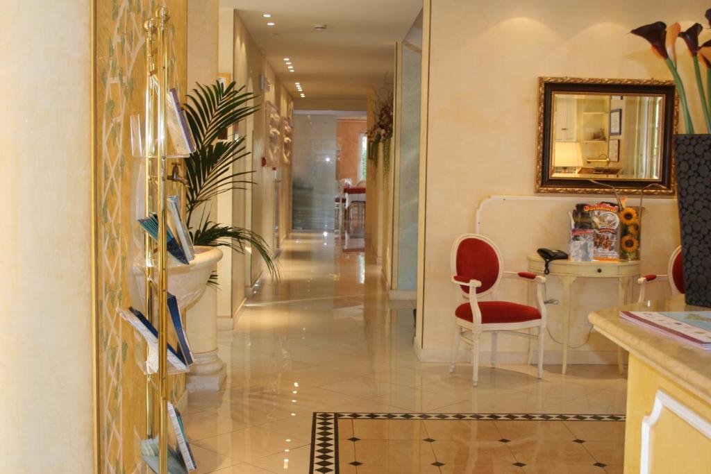 Hotel Alsazia - 3 star accommodation in Sirmione Lake Garda