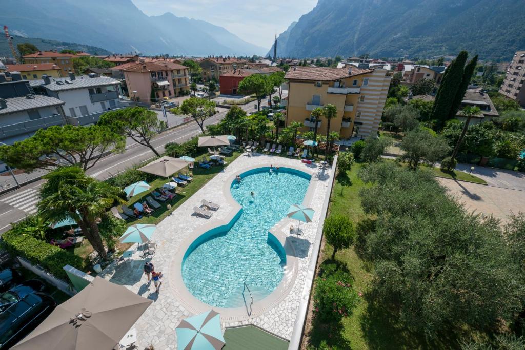 Hotel Bristol - 3 star accommodation in Riva del Garda Lake Garda