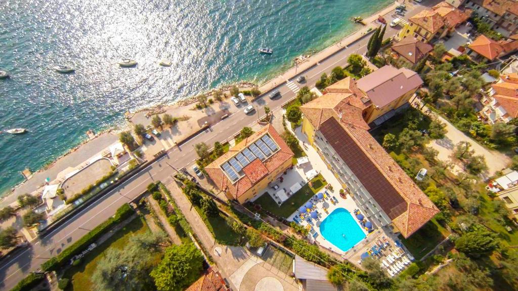 Hotel Drago by Double Hospitality - 3 star accommodation in Brenzone sul Garda Lake Garda