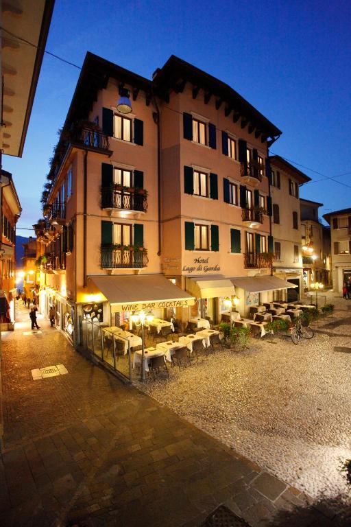 Hotel Lago Di Garda - 4 star accommodation in Malcesine Lake Garda